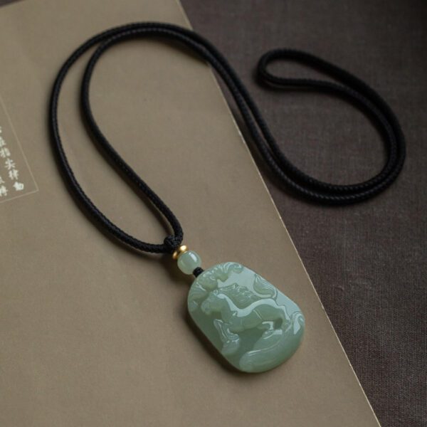 Natural Hetian Green Jade Nephrite Carved Fengshui Zodiac Horse Pendant Amulet - 34mm*23mm