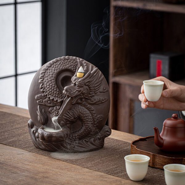 Dragon Flowering Era Reverse Flow Incense Burner Purple Clay Decoration